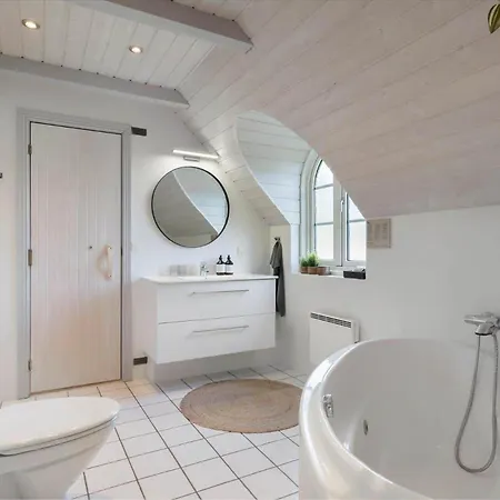 Holiday home 242-ringkobing-lyngvejen-79 *